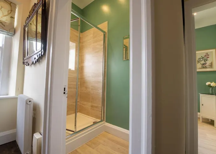 Hall 20 * Upper Helmsley