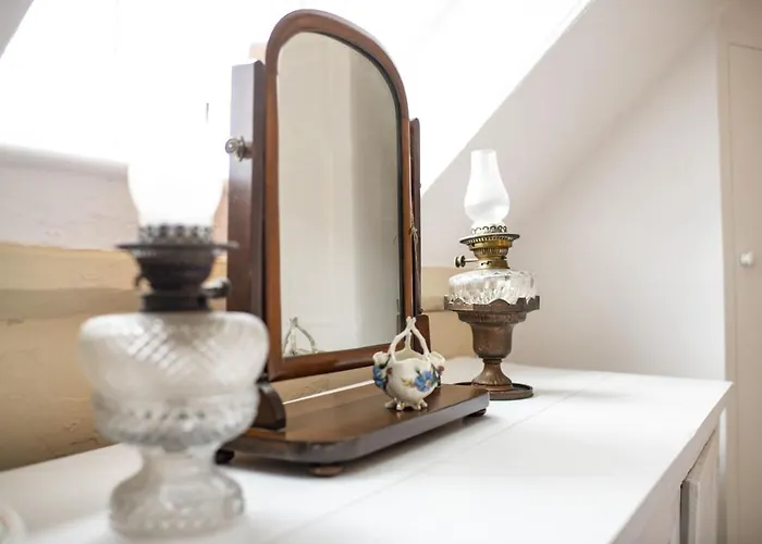 Hall 20 Upper Helmsley