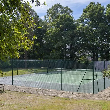 Hall 20 * Upper Helmsley