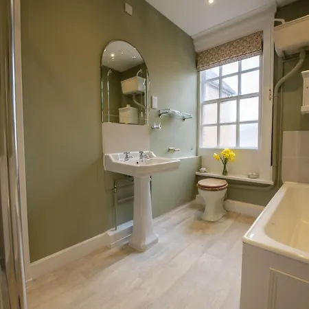 Hall 20 度假居 Upper Helmsley